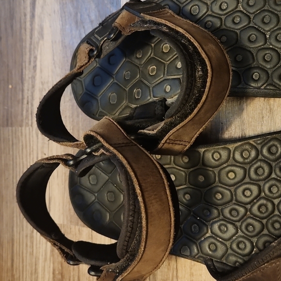 MAGELLAN Outdoors Brown Sandals  Mens Size 13 - Picture 3 of 4